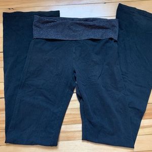 Aerie Black Yoga Pants Boot Cut (S Long)